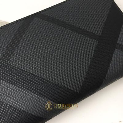 vi dai cam tay burberry nam 5 1