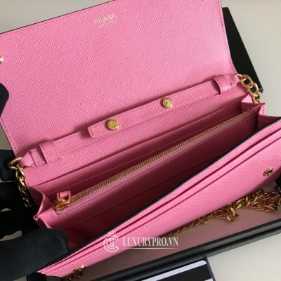 vi deo cheo prada luxury 3 1