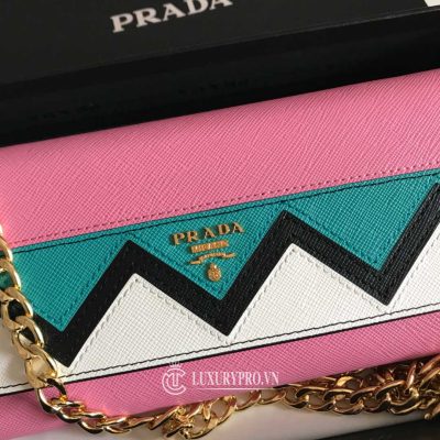 vi deo cheo prada luxury 6 1