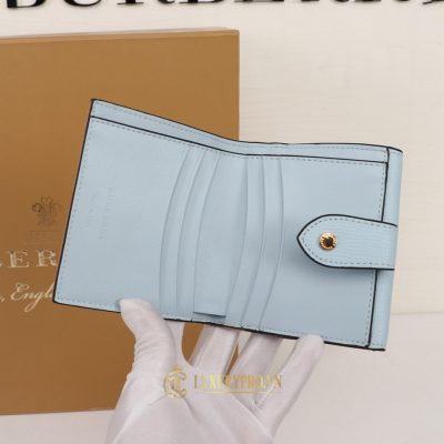 vi ngan burberry nu 4 4