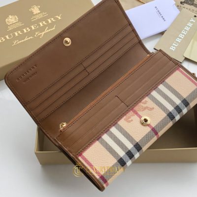 vi nu hang hieu burberry 1 4