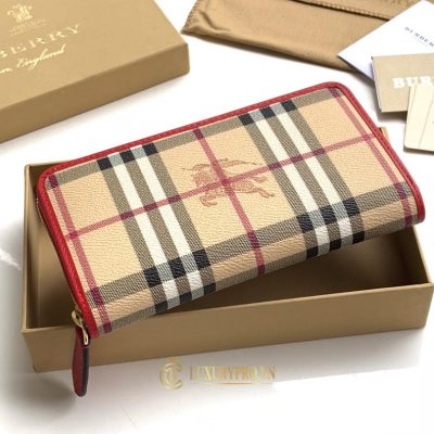 vi nu hang hieu burberry 5 9