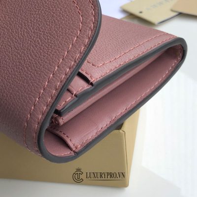 vi nu hang hieu burberry 8 12