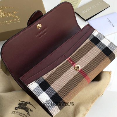 vi nu hang hieu burberry 8 15