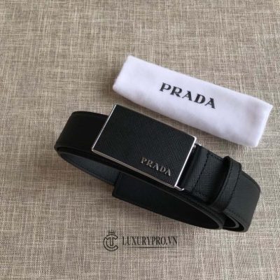 day nit prada 1