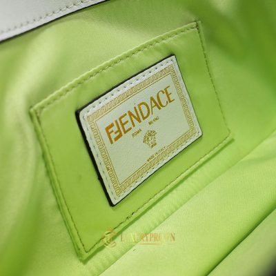 tui versace hang hieu 4 3