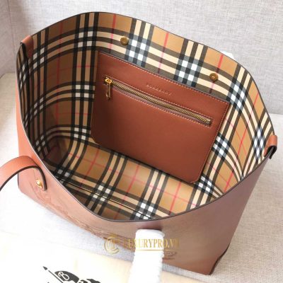 tui xach burberry 2 2