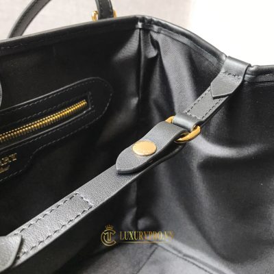 tui xach burberry 4 5