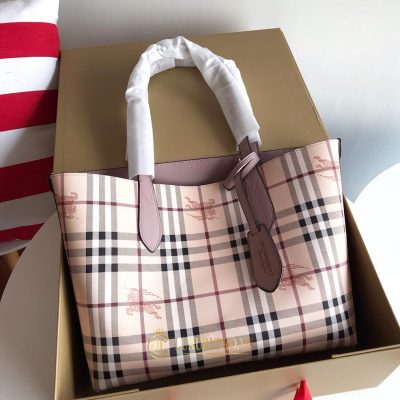 tui xach burberry gia re 3