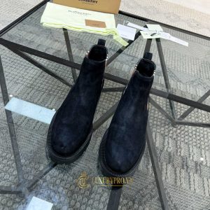 chelsea boot burberry nữ