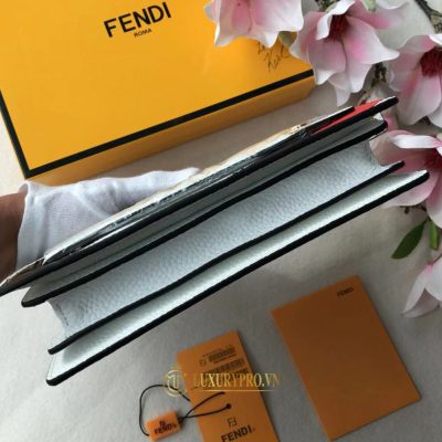 clutch fendi 8