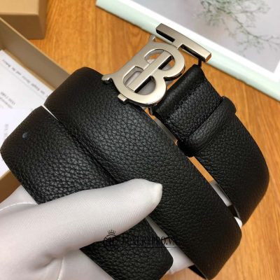 day nit burberry 2 1