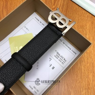 day nit burberry 4 3