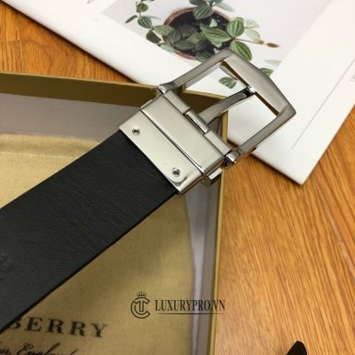 day nit burberry fake 7