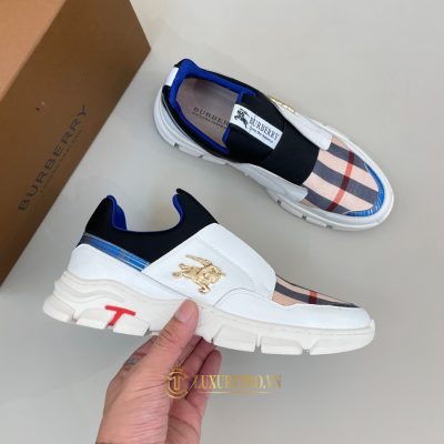 gia giay slip on burberry 5 2