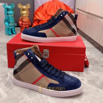 giay burberry co cao 3