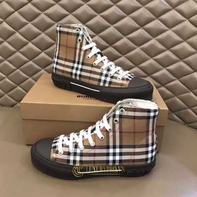 giay burberry co cao 6