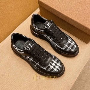 giày burberry nam chính hãng