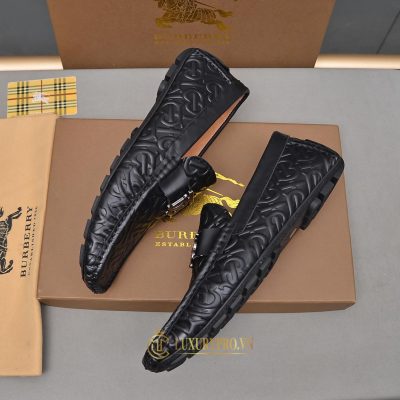 giay moca burberry 8