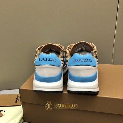 giay nam nu burberry 6