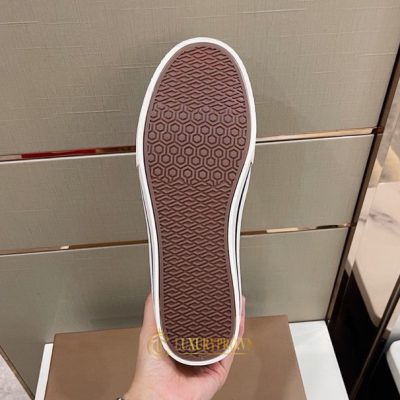 giay sneaker boot burberry nam 3 1