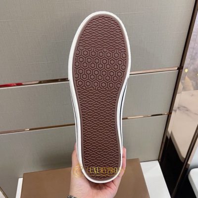 giay sneaker boot burberry nam 5