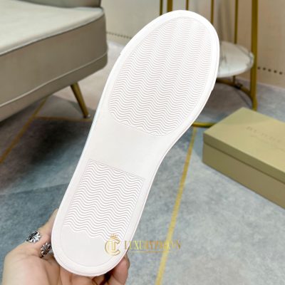 giay the thao burberry hang hieu 4