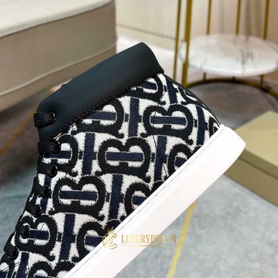giay the thao burberry hang hieu 6