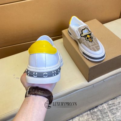 slip on fendi 6 1
