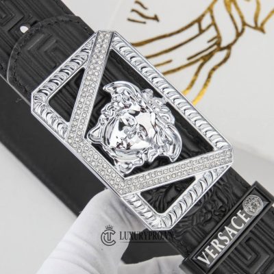 that lung nam hang hieu versace 2 1