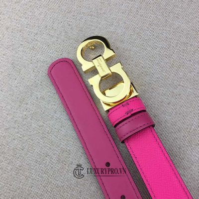 that lung nu salvatore ferragamo 5