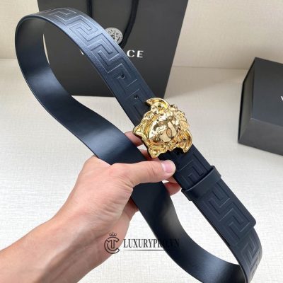 that lung versace 2 9