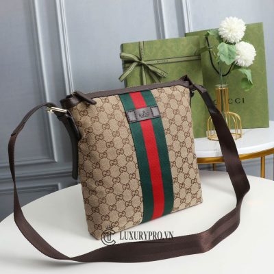 tui deo cheo gucci nam 2 2