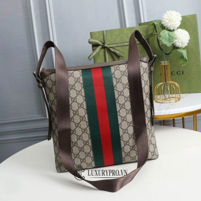 tui deo cheo gucci nam 4 1