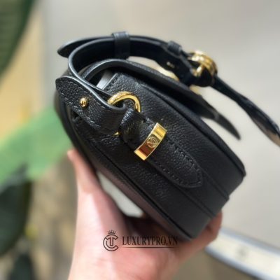 tui deo cheo louis vuitton nu 2 2