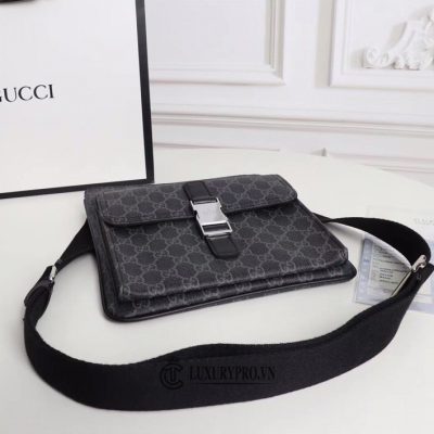 tui deo cheo nam gucci 6