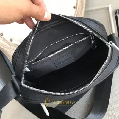 Túi nam LV đeo chéo màu đen sang trọng phiên bản cao cấp tui lv nam 7 2