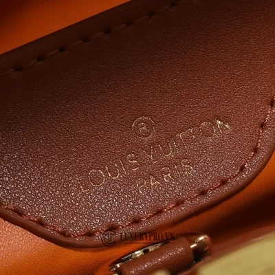 tui lv nu chinh hang 4 1