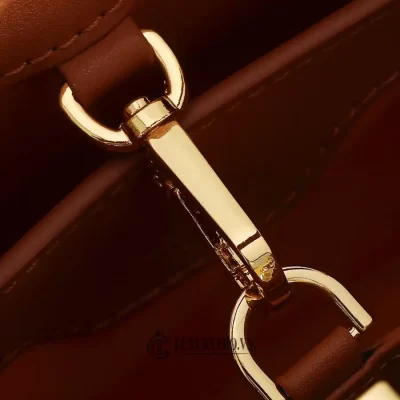 tui lv nu chinh hang 6 1