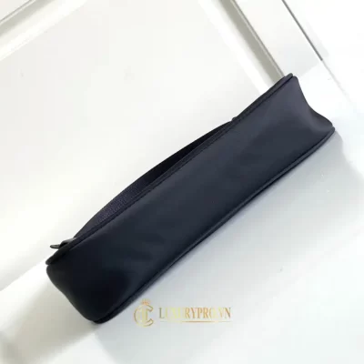 tui prada nu gia re 6 4