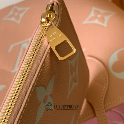 tui xach hieu lv 7 3