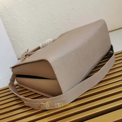 tui xach hieu prada 2 3