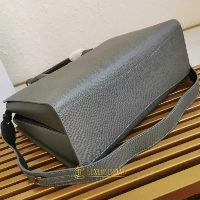 tui xach hieu prada 2 4