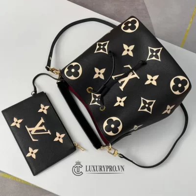 tui xach louis vuitton 2 3