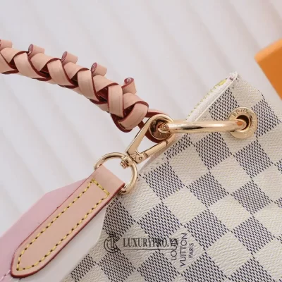 tui xach lv gia re 4 2