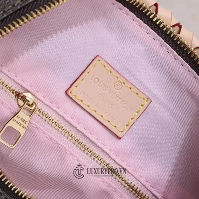 tui xach lv gia re 7 3