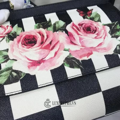 tui xach nu dolce gabbana 2 4