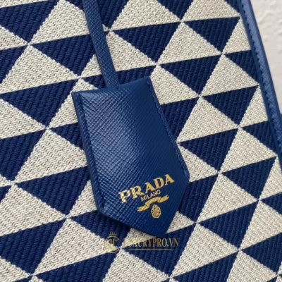 tui xach nu prada 2 2