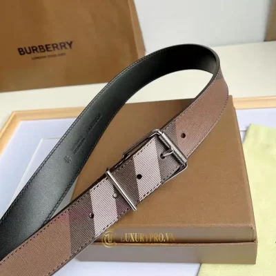 day nit burberry 4