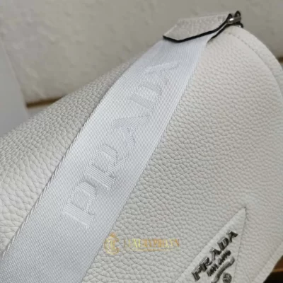 tui deo cheo prada sieu cap 6